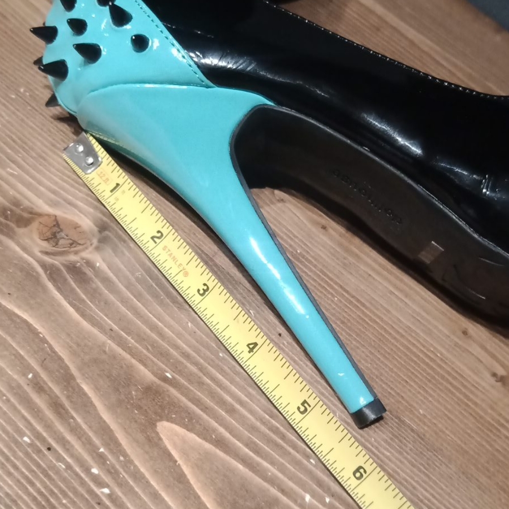 Dollhouse  heels - Picture 9 of 16